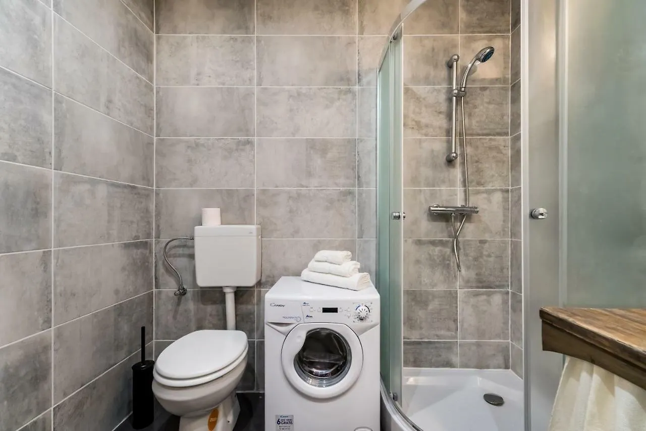 Bpr Vintage Garden Apartment With Terrace & Sauna Budapest