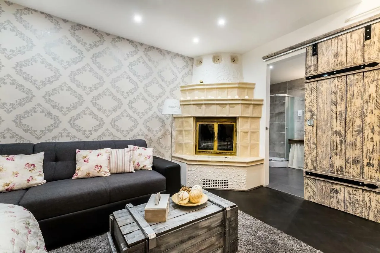 Bpr Vintage Garden Apartment With Terrace & Sauna Budapest