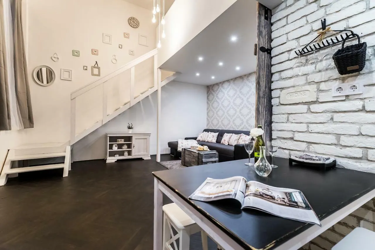 Bpr Vintage Garden Apartment With Terrace & Sauna contacts